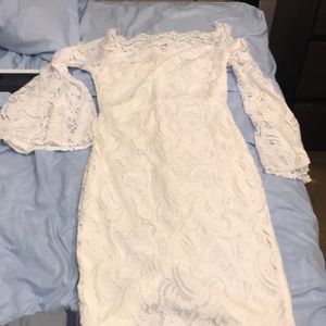 White lace off the shoulder dress